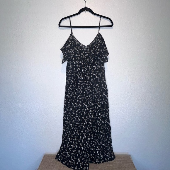 Xhilaration Black and White Cold-Shoulder Jumpsuit - Picture 5 of 7